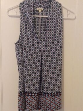 max Studio Navy red white Multicolor Printed Sleeveless top medium